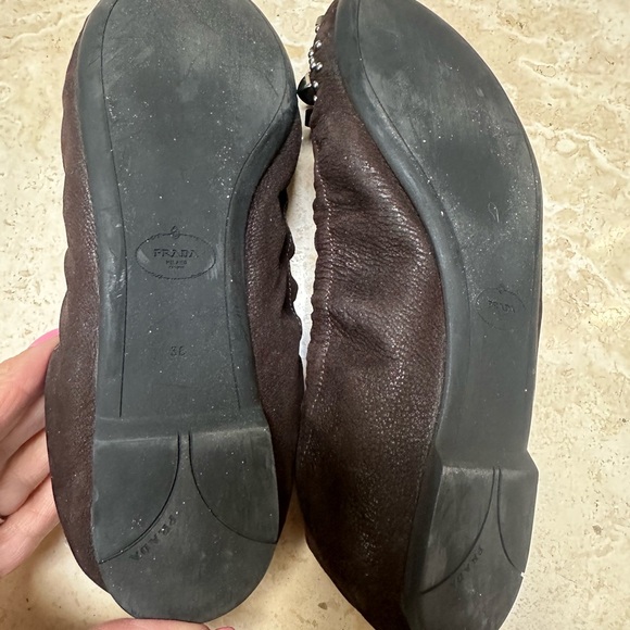 Prada shoes - Picture 6 of 6